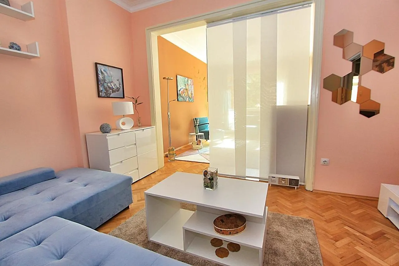Colorful Apartment Sofie 0*,  Bulharsko