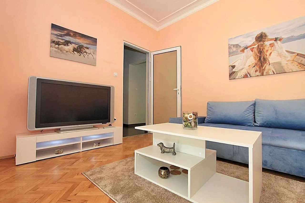 Colorful Apartment Sofie Bulharsko